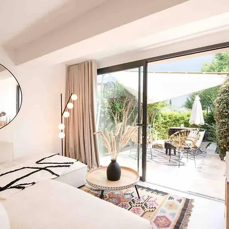 De Luxe 2 Pieces Golfe De Saint Tropez Apartment